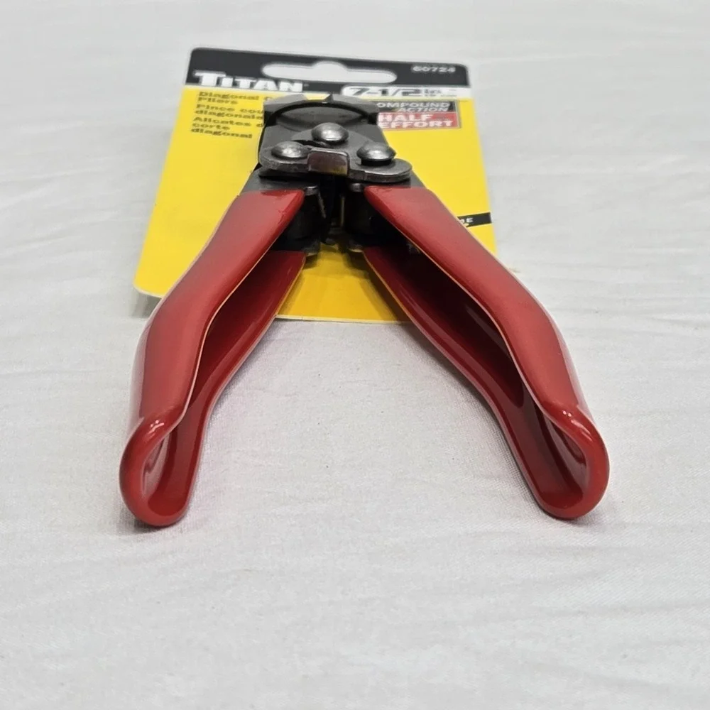 Titan 60724 inch